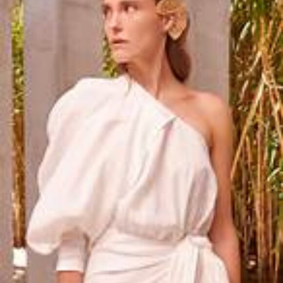 PIECE OF WHITE Galilea One-Shoulder Linen Midi Dress - Picture 7 of 15
